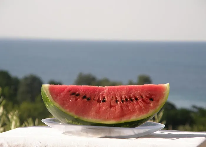 別荘 Orfeas -vacation パラリア・パンテレイモノス